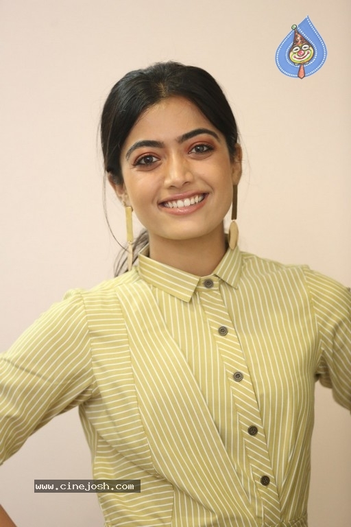 Rashmika Mandanna Pics - 33 / 40 photos