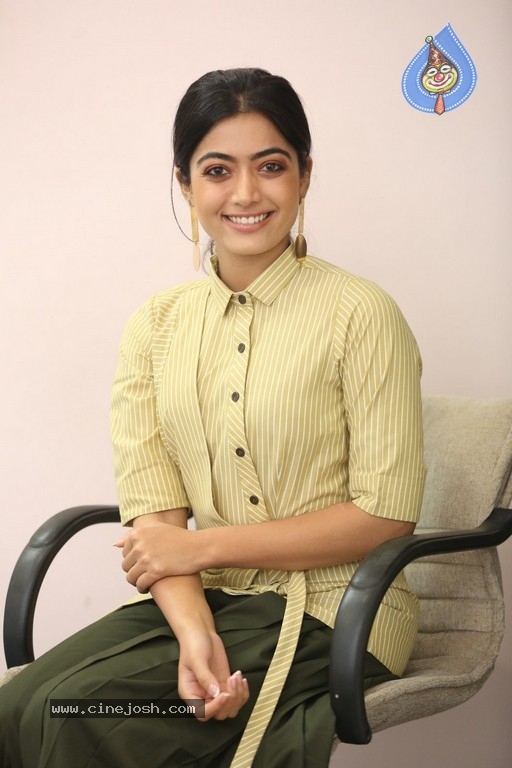 Rashmika Mandanna Pics - 37 / 40 photos