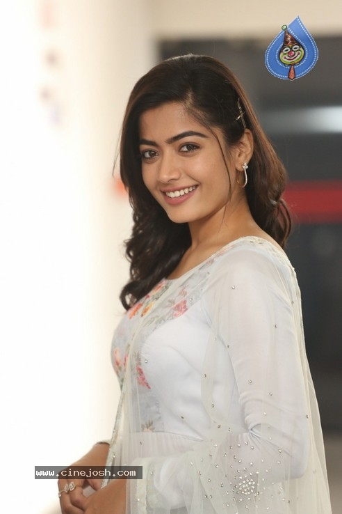 Rashmika Mandanna Stills - 1 / 49 photos