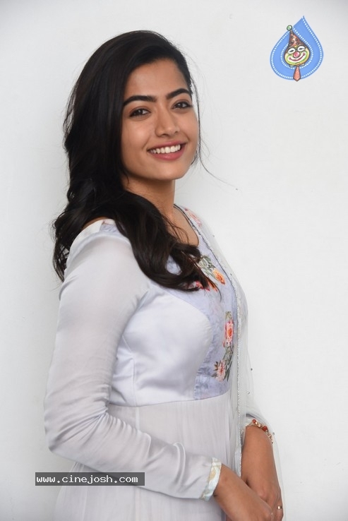 Rashmika Mandanna Stills - 48 / 49 photos