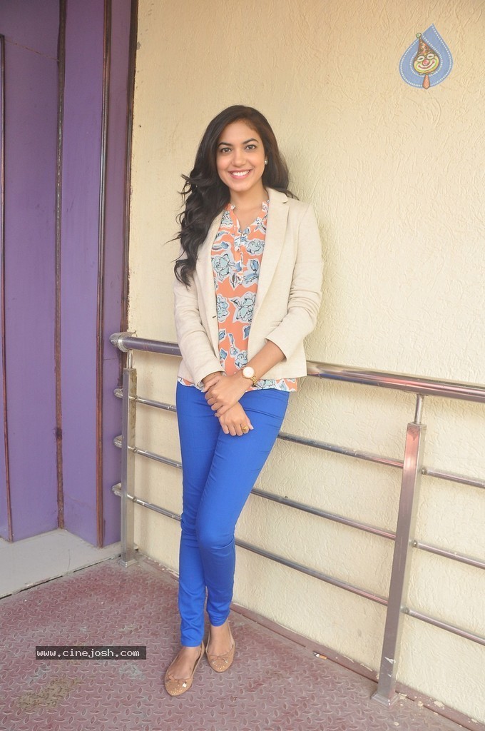 Reetu Varma Latest Stills - 71 / 72 photos