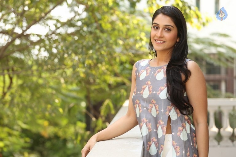 Regina Cassandra Latest Photos - 24 / 42 photos