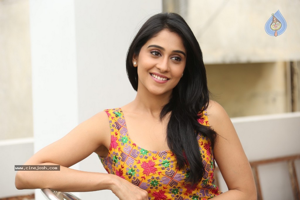 Regina Cassandra New Stills - 50 / 118 photos
