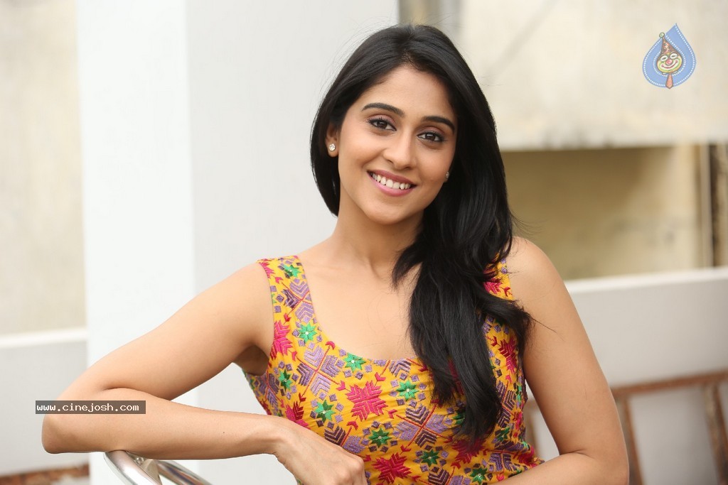 Regina Cassandra New Stills - 101 / 118 photos