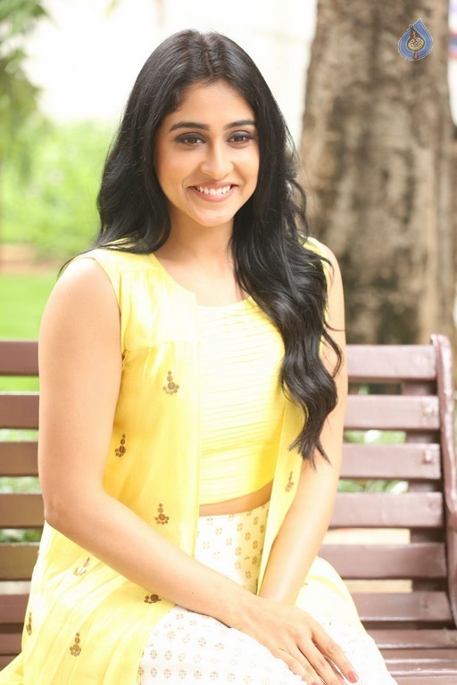 Regina Cassandra Photos - 7 / 61 photos