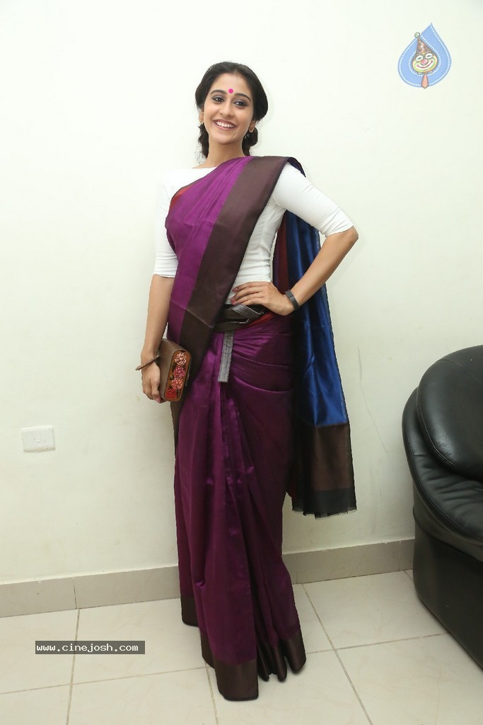 Regina New Photos - 80 / 100 photos