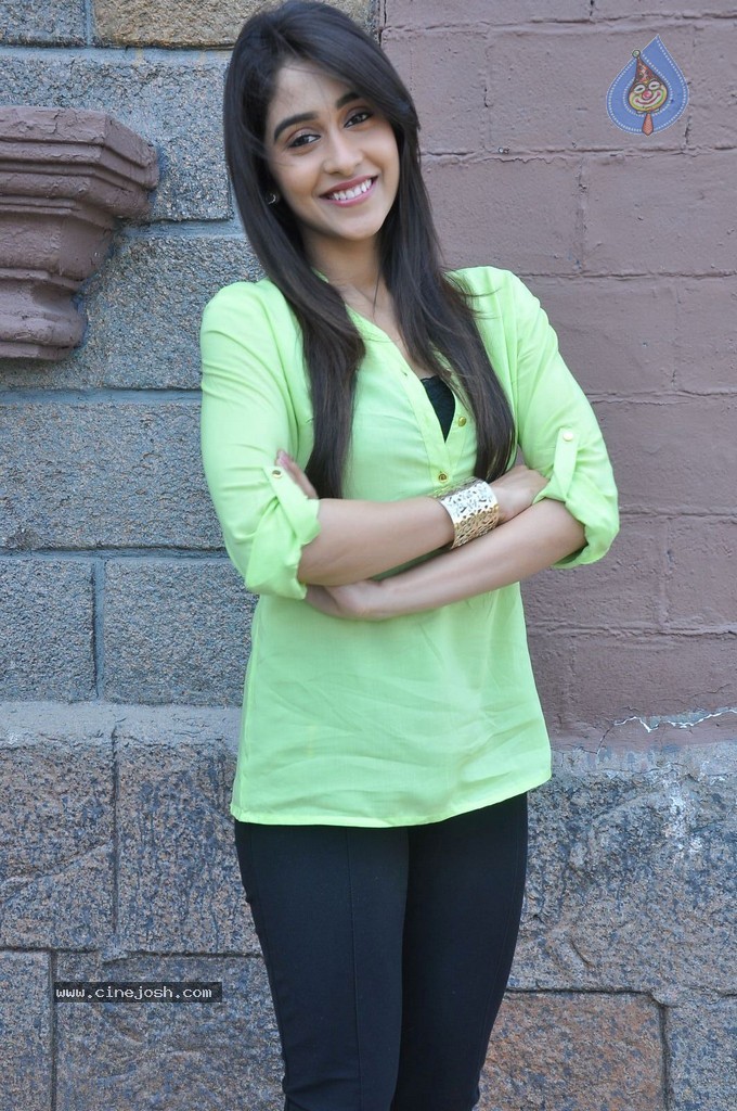 Regina Latest Photos - 12 / 45 photos