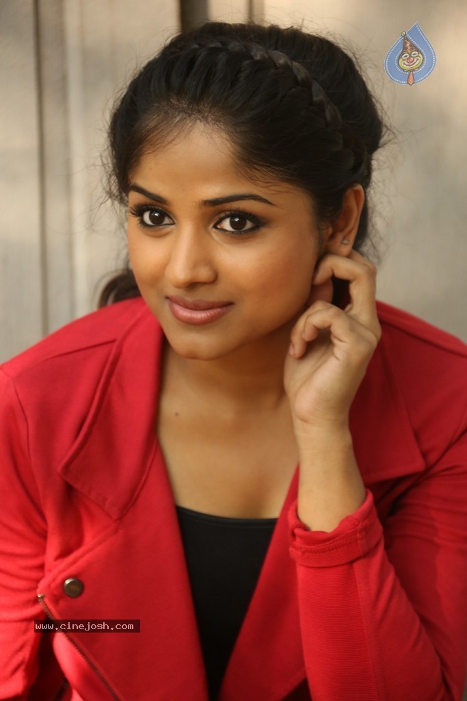 Rehana New Stills - 199 / 200 photos