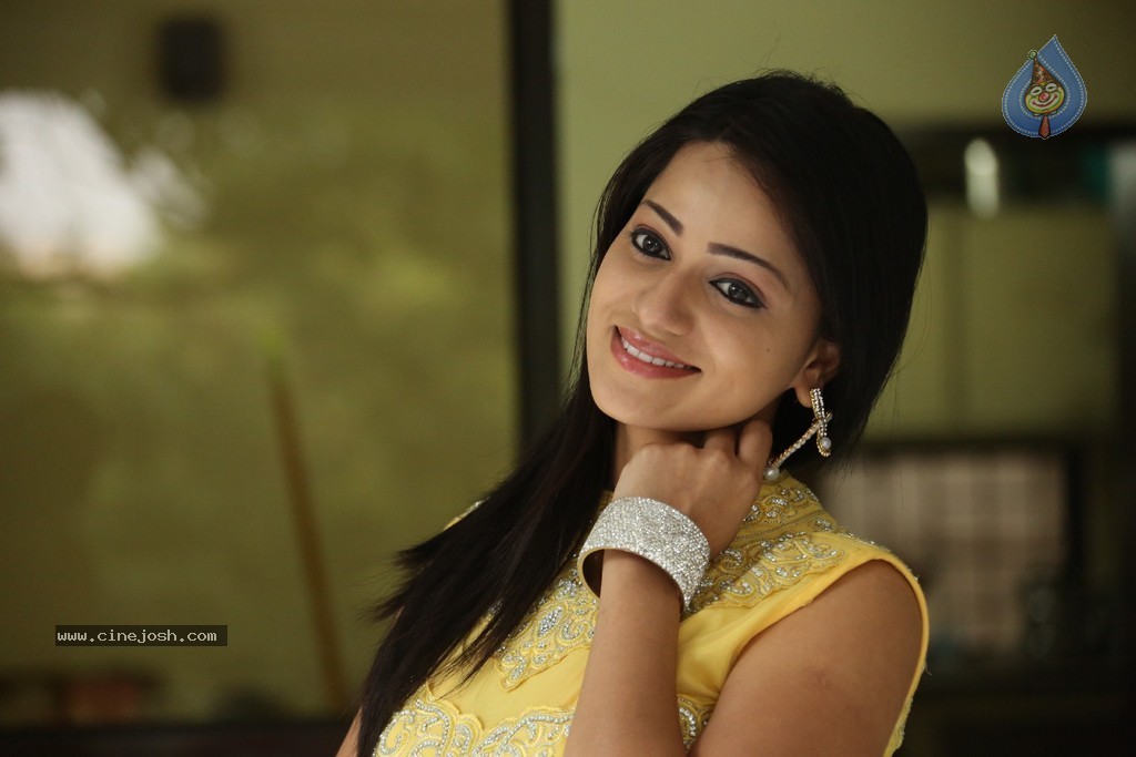 Reshma Latest Gallery - 61 / 94 photos