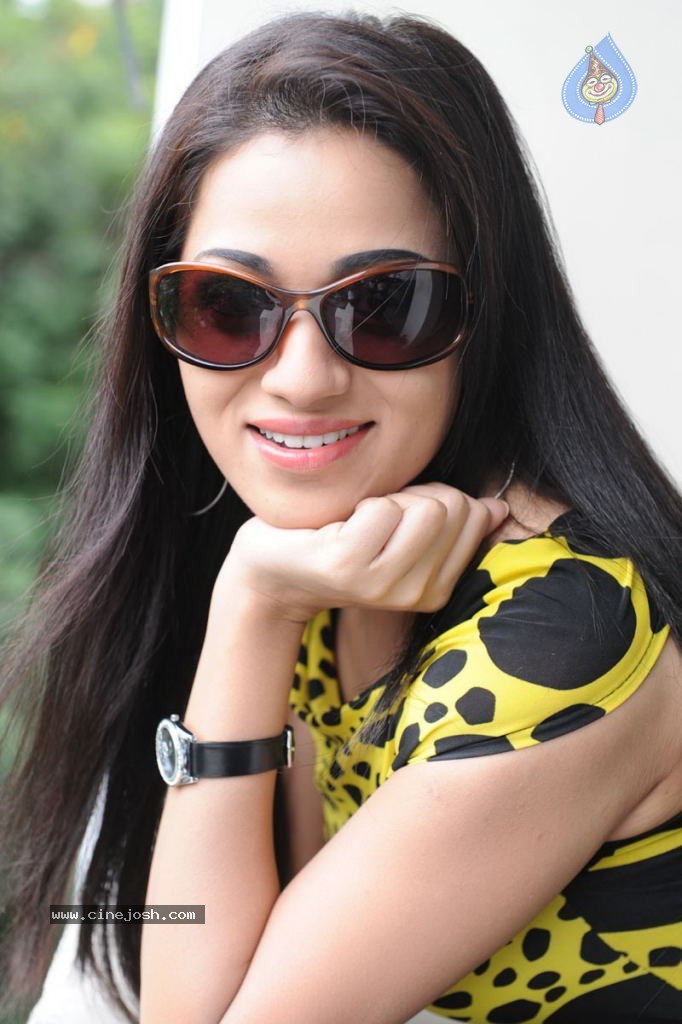 Reshma Latest Stills - 38 / 78 photos