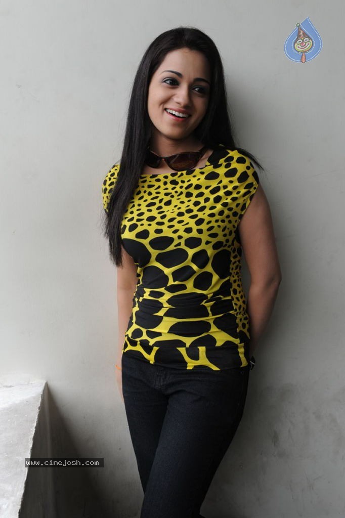 Reshma Latest Stills - 58 / 78 photos