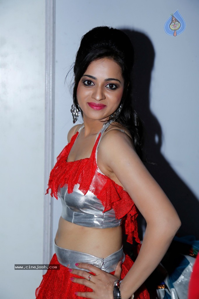 Reshma New Hot Photos - 6 / 26 photos
