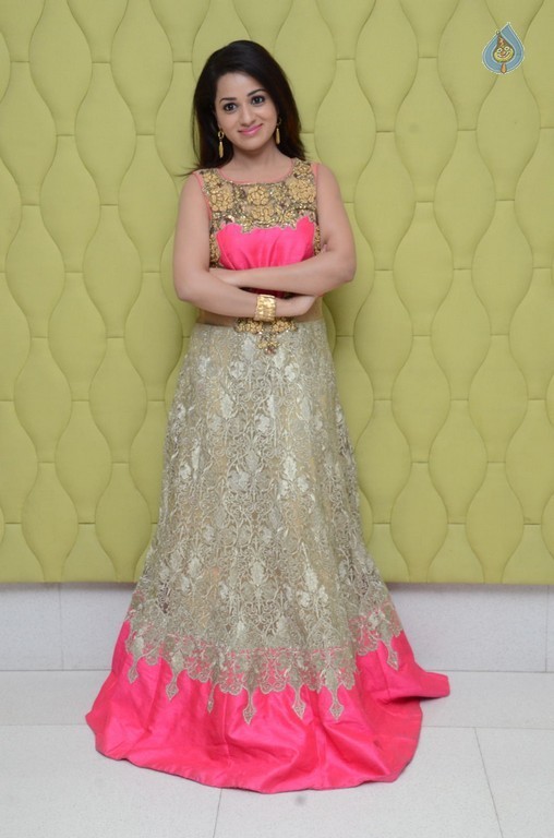 Reshma Rathore New Photos - 13 / 38 photos