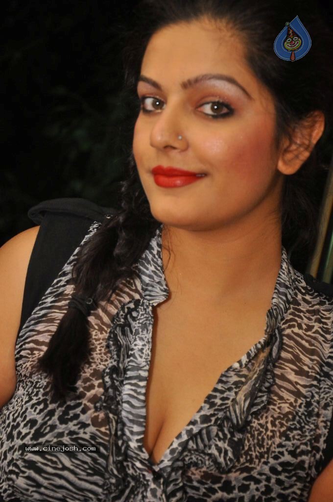 Reva Spicy Pics - 30 / 111 photos