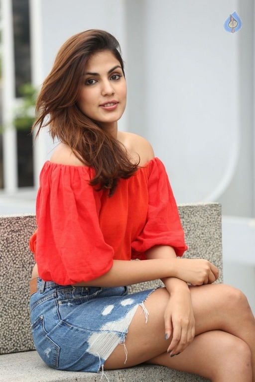 Rhea Chakraborty New Stills - 55 / 55 photos