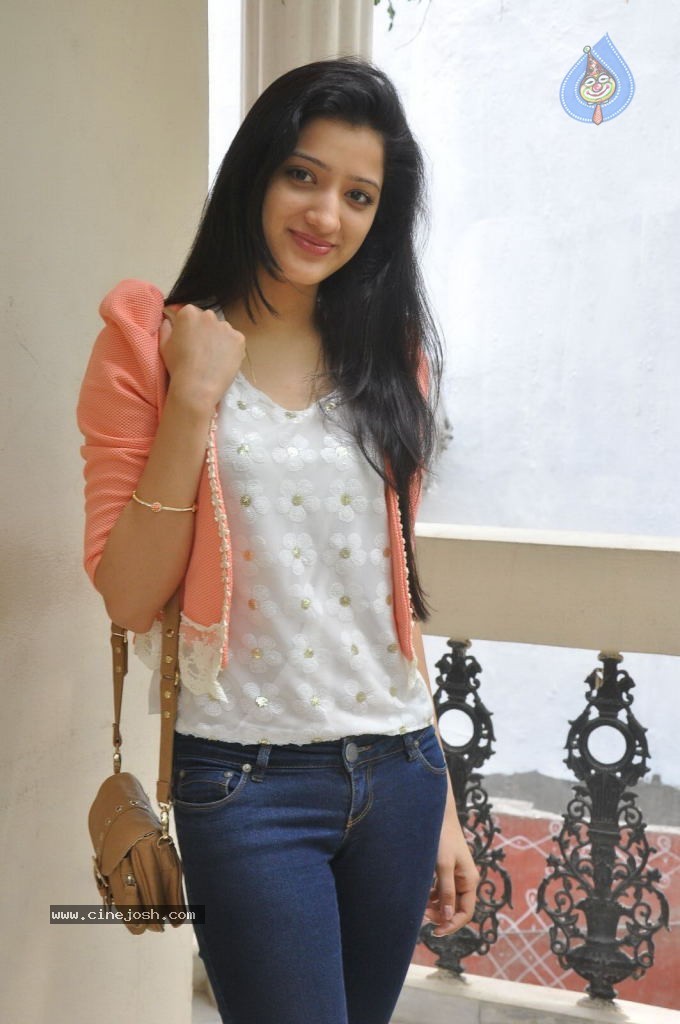 Richa Panai Latest Photos - 24 / 90 photos