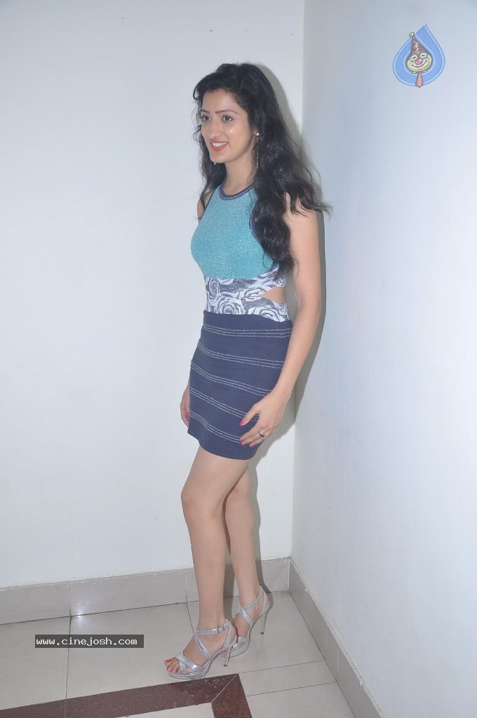 Richa Panai Latest Photos - 29 / 54 photos