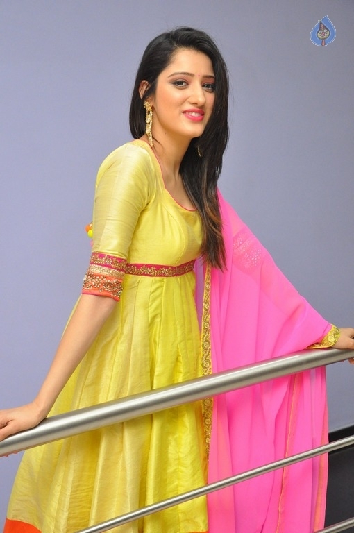 Richa Panai Latest Photos - 15 / 21 photos