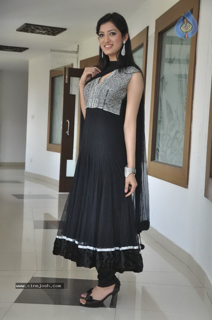 Richa Panai Latest Stills - 18 / 32 photos