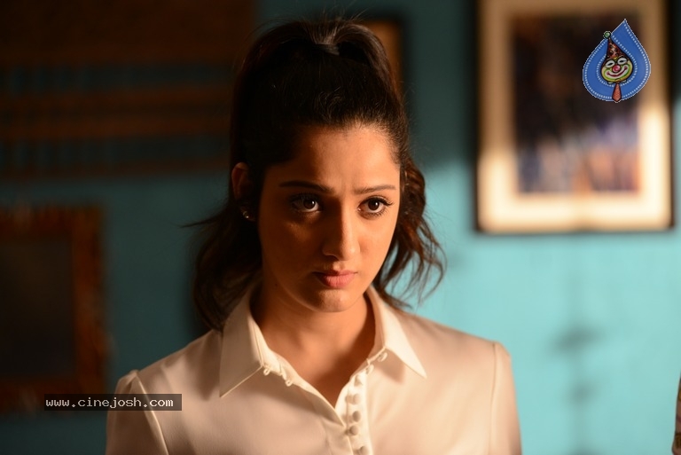 Richa Panai Stills From Brindavanamadi Andaridi - 14 / 15 photos