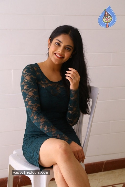 Riddhi Kumar Images - 15 / 20 photos