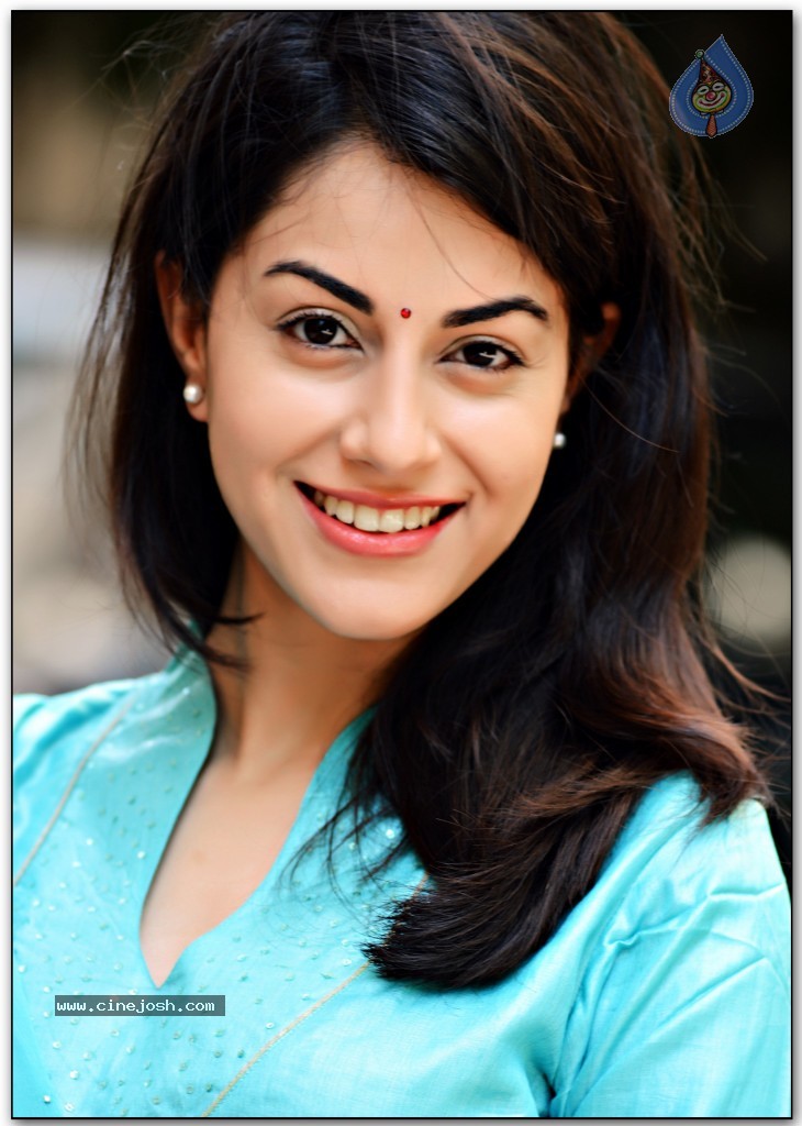 Rishika Portfolio Stills - 4 / 9 photos