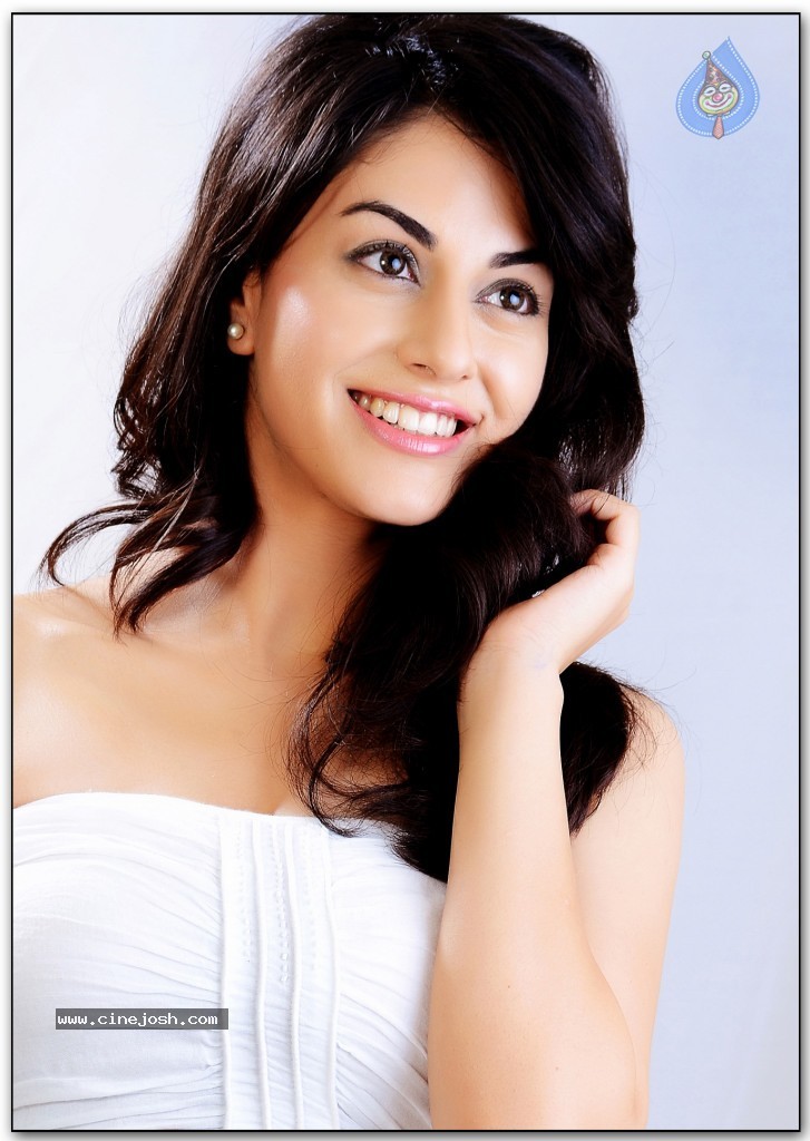 Rishika Portfolio Stills - 8 / 9 photos