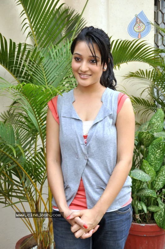 Ritu Barmecha Latest Photos - 20 / 30 photos