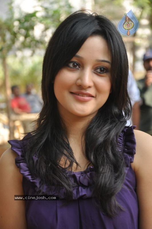 Ritu Barmecha Photos - 73 / 105 photos