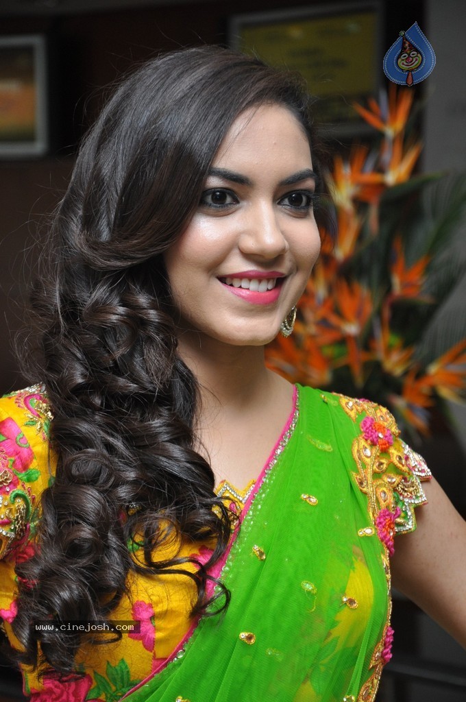 Ritu Varma Cute Stills - 8 / 120 photos