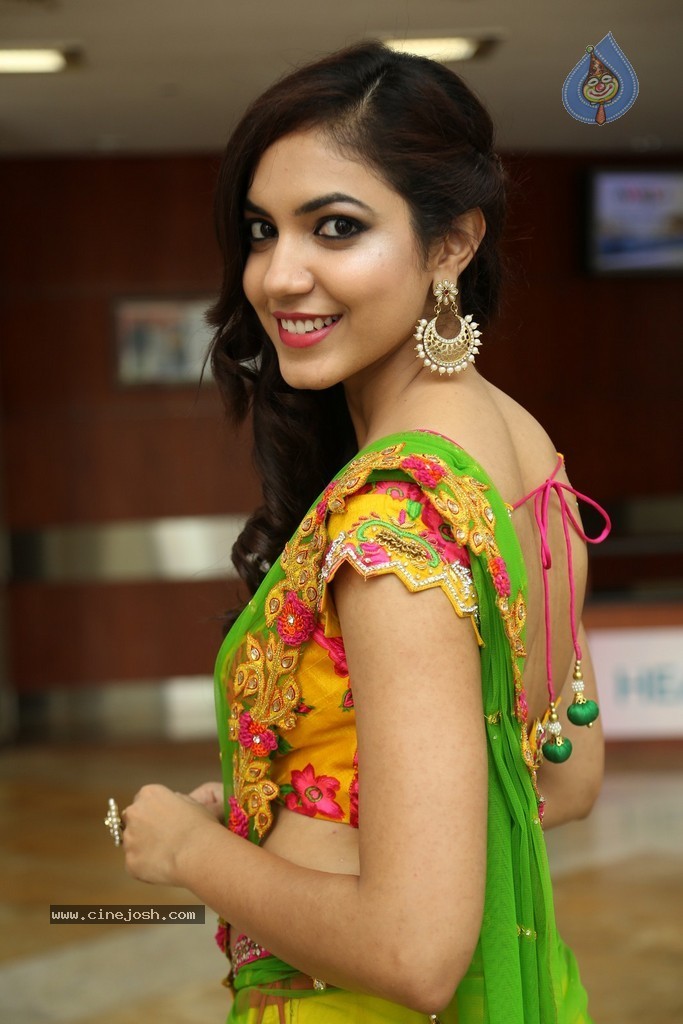 Ritu Varma Cute Stills - 22 / 120 photos