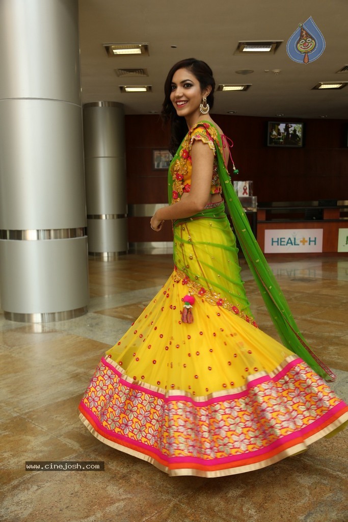 Ritu Varma Cute Stills - 107 / 120 photos