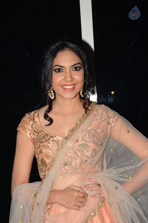 Ritu Varma Latest Photos - 16 / 40 photos