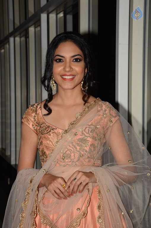Ritu Varma Latest Photos - 19 / 40 photos