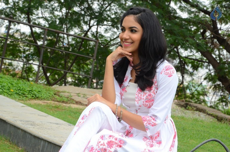 Ritu Varma Latest Pics - 26 / 32 photos