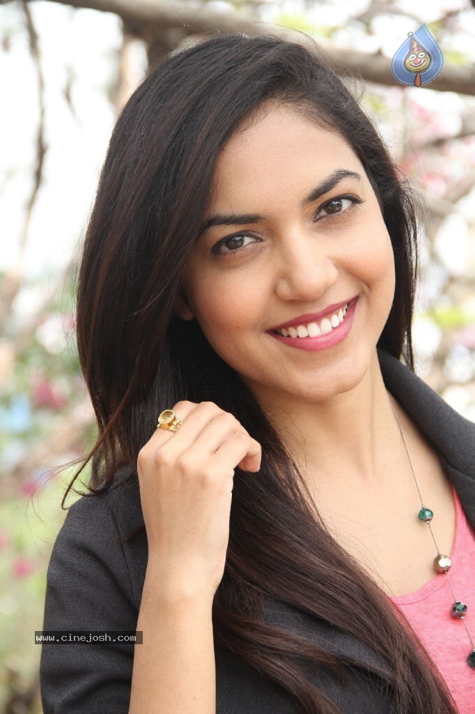 Ritu Varma New Photos - 31 / 61 photos