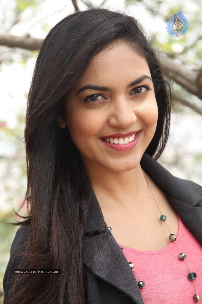 Ritu Varma New Photos - 36 / 61 photos