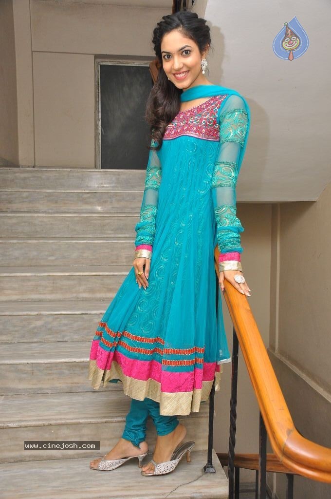 Ritu Varma New Pics - 42 / 49 photos