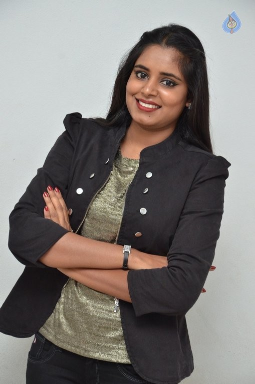 Roopa Reddy New Photos - 1 / 42 photos