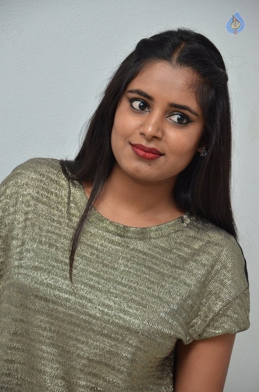 Roopa Reddy New Photos - 2 / 42 photos