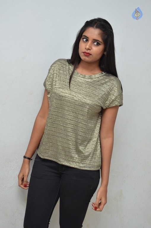 Roopa Reddy New Photos - 9 / 42 photos