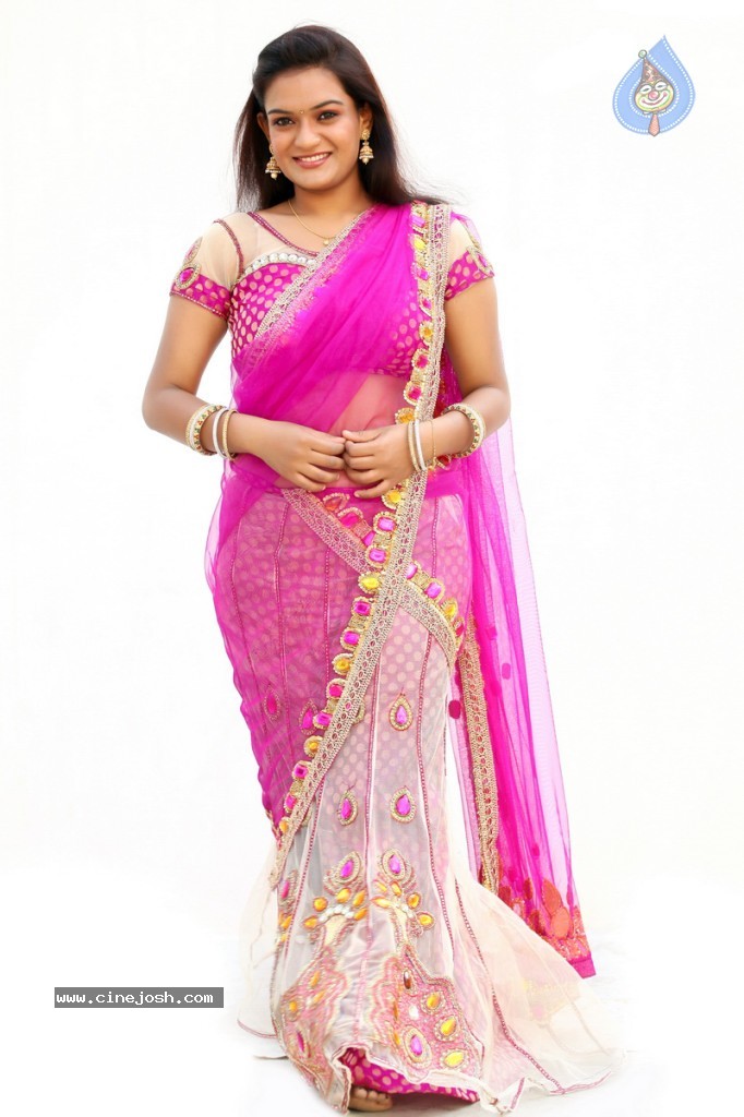 Roshikaa New Stills - 53 / 55 photos