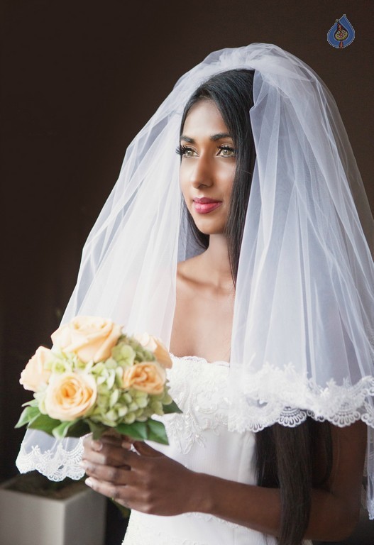 Sabina Jey New Photos - 1 / 13 photos