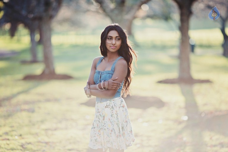 Sabina Jey New Photos - 13 / 13 photos