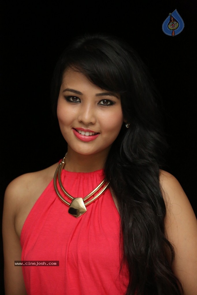 Sagarika Chhetri Stills - 35 / 89 photos