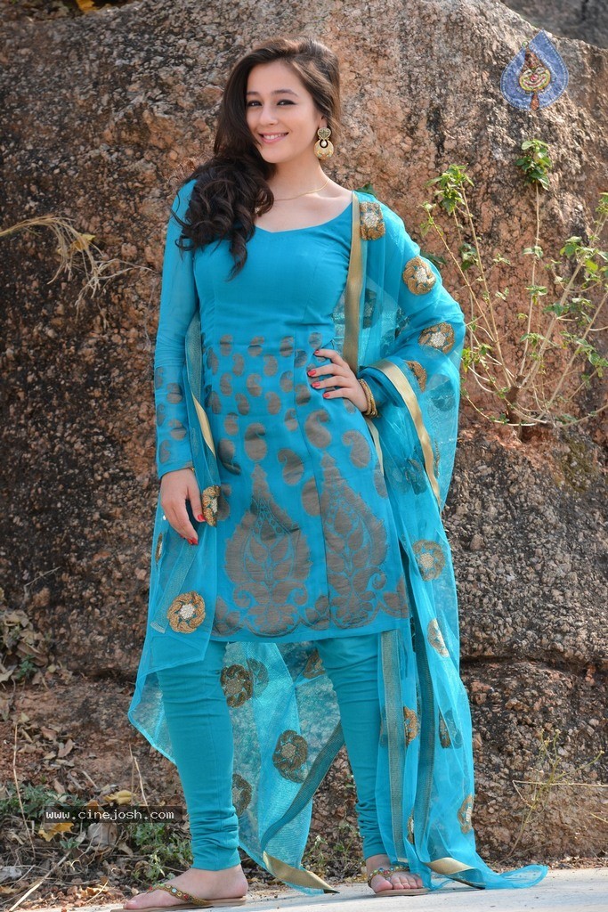 Saheba Subramanyam Heroine Priyal Gor Stills - 1 / 135 photos