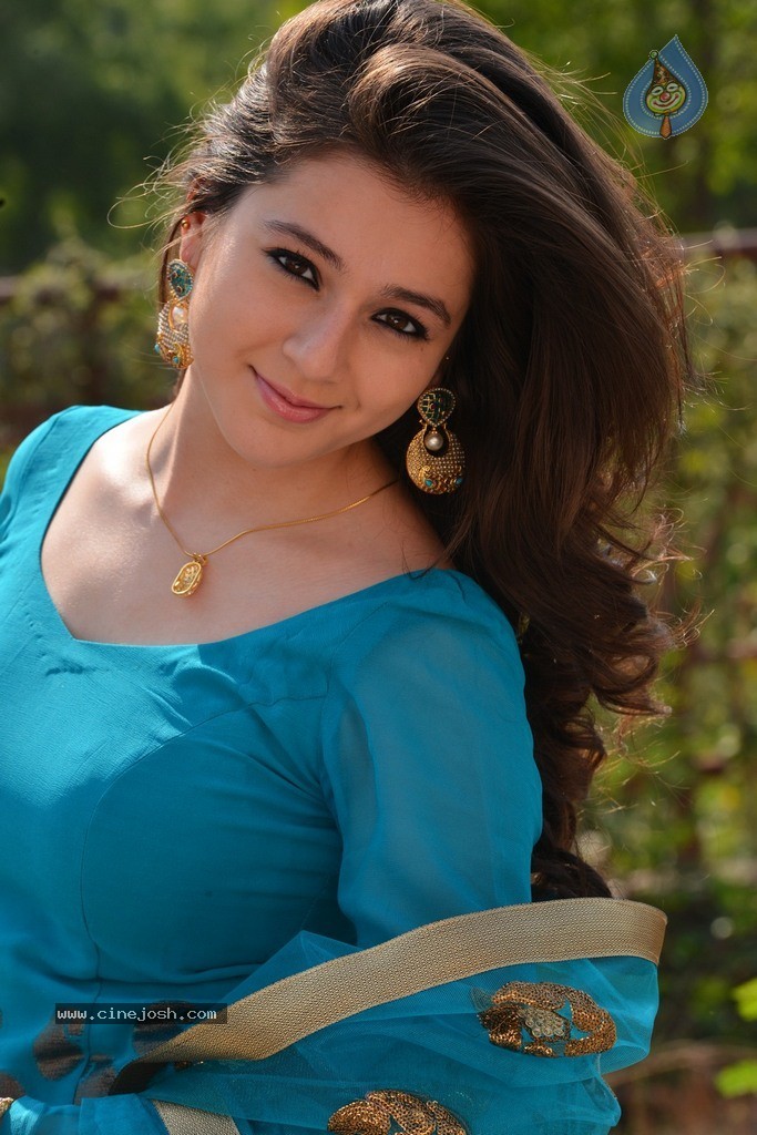 Saheba Subramanyam Heroine Priyal Gor Stills - 21 / 135 photos