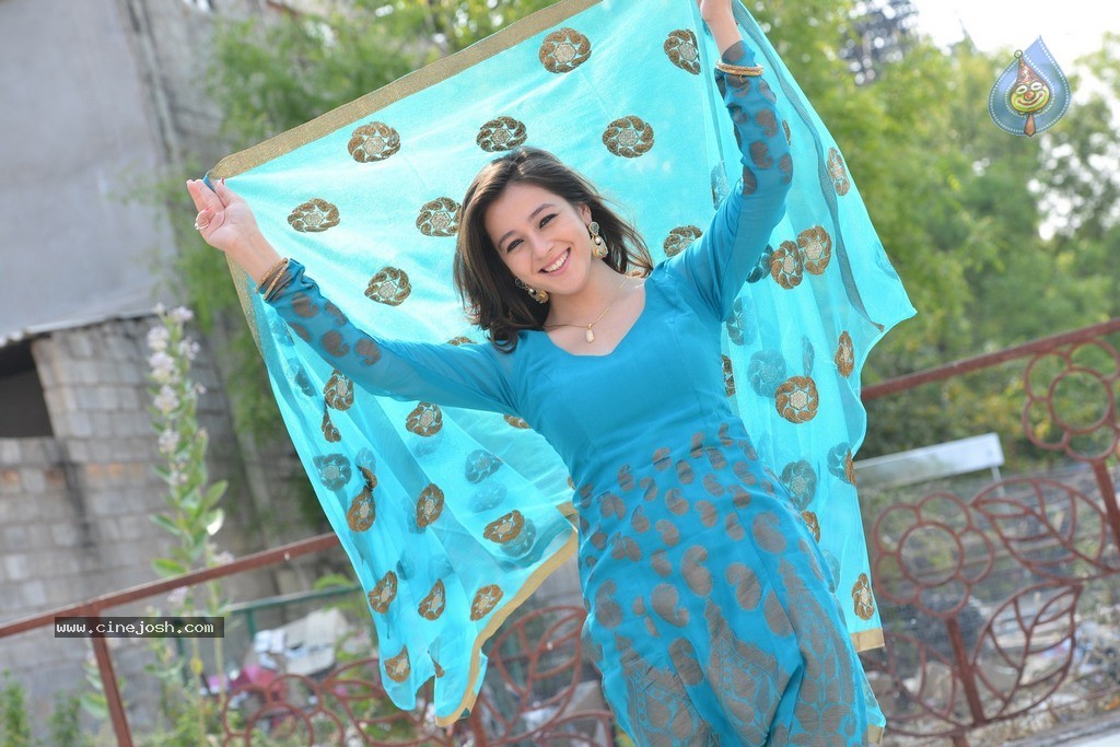 Saheba Subramanyam Heroine Priyal Gor Stills - 78 / 135 photos