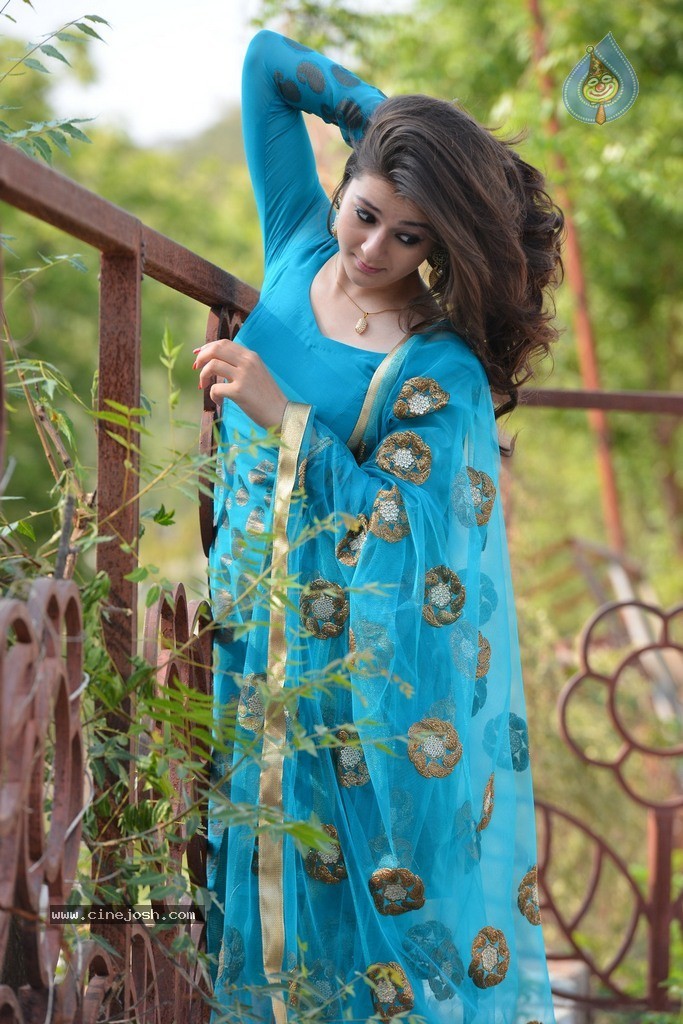 Saheba Subramanyam Heroine Priyal Gor Stills - 80 / 135 photos