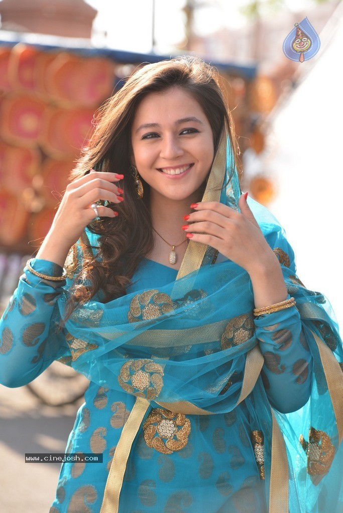 Saheba Subramanyam Heroine Priyal Gor Stills - 87 / 135 photos